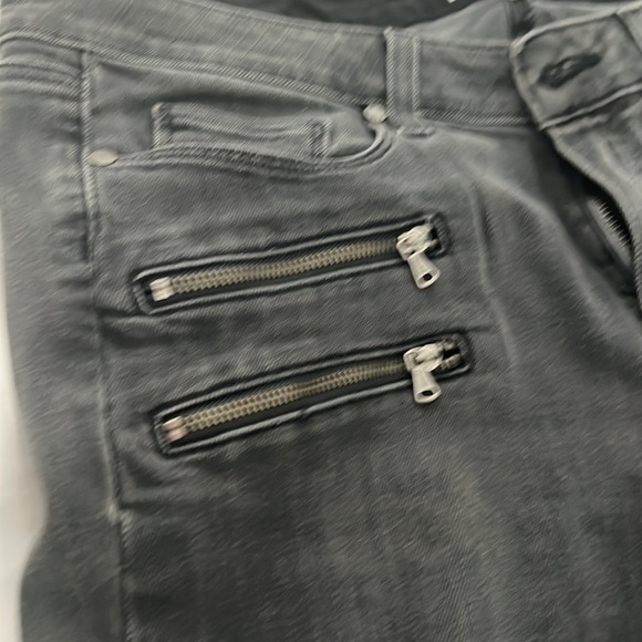 PAIGE
Edgemont Ultra-Skinny High-Rise Jeans, Smoke Gray size 32 - Picture 3 of 6